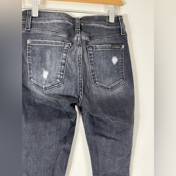 7 for all Mankind The Skinny Distressed Jeans Womens Waist Size 23 Dark Denim - Picture 6 of 13